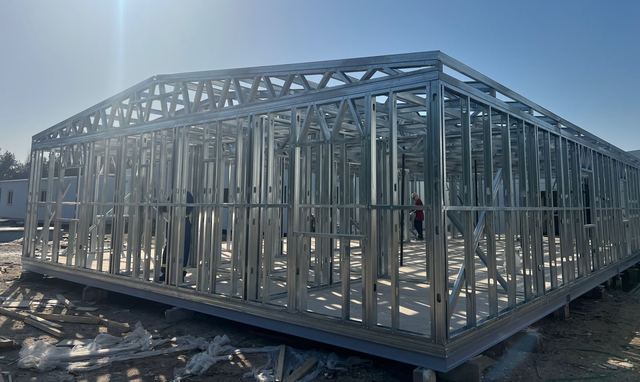 Complete LGS building frame erected by DENEVA in Saudi Arabia